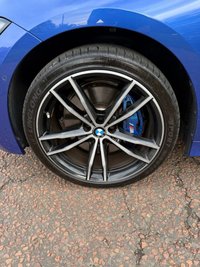 USED 2021 21 BMW 3 SERIES 2.0 330e 12kWh M Sport Saloon 4dr Petrol Plug-in Hybrid Auto Euro 6 (s/s) (292 ps) **PORTIMAO BLUE PAINT**FSH**M-SPORT PRO PACK**