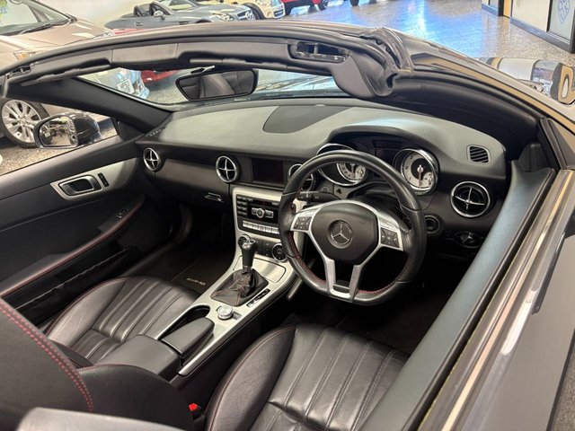 2013 Mercedes-Benz SLK - Photo 2