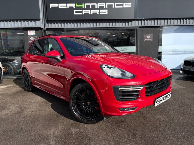 2016 PORSCHE CAYENNE