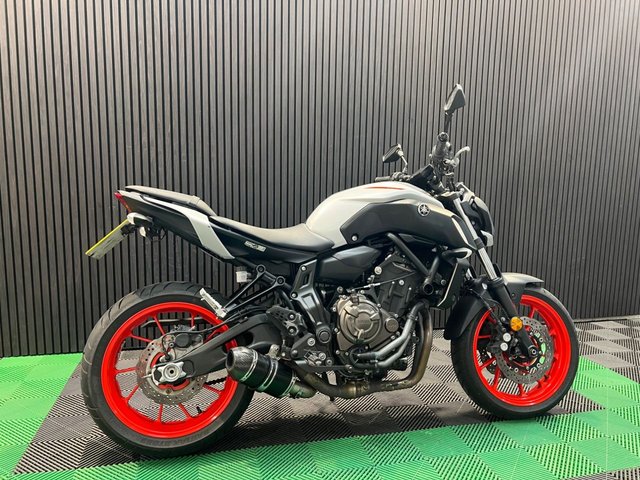 View our YAMAHA MT-07