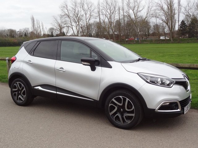 2016 RENAULT CAPTUR - Photo 2