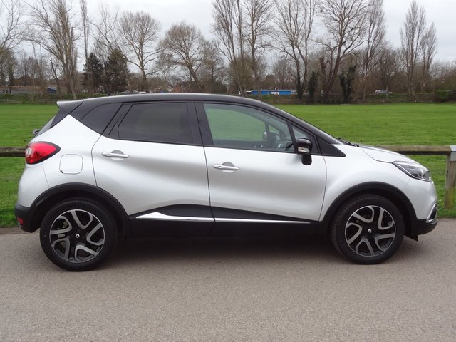 2016 RENAULT CAPTUR - Photo 3
