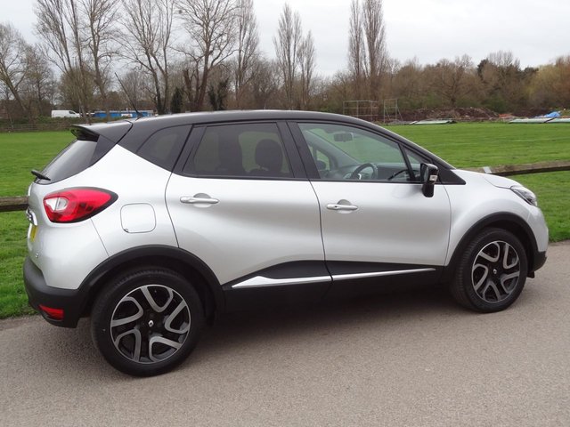 2016 RENAULT CAPTUR - Photo 4
