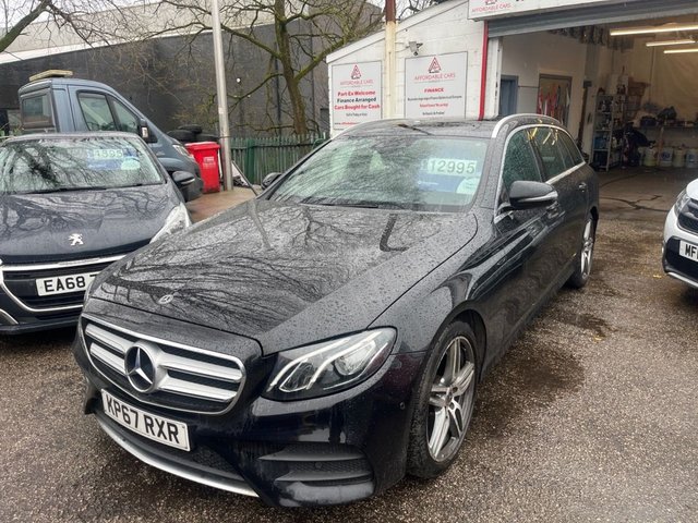 2017 Mercedes-Benz E-CLASS - Photo 2