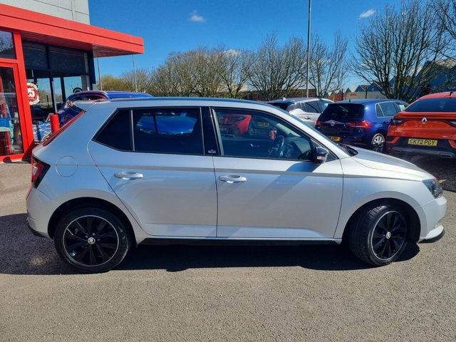 2018 SKODA FABIA - Photo 10