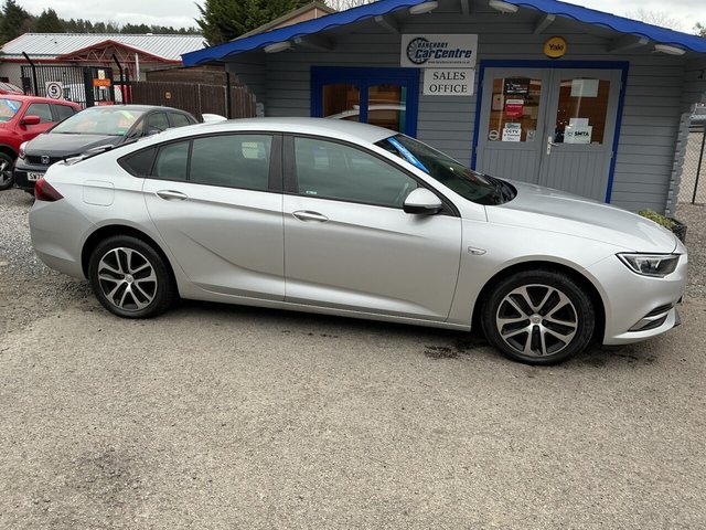 2017 VAUXHALL INSIGNIA - Photo 3