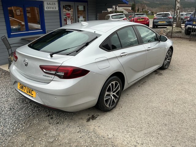 2017 VAUXHALL INSIGNIA - Photo 5