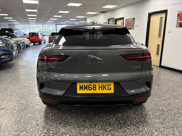 2018 JAGUAR I-PACE - Photo 11