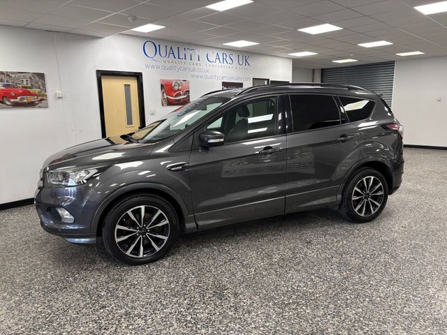 2017 FORD KUGA - Photo 3