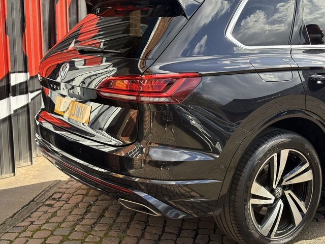 2019 VOLKSWAGEN TOUAREG - Photo 9
