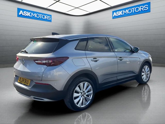 View our VAUXHALL GRANDLAND X