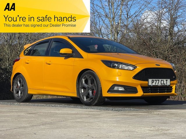 View our FORD FOCUS