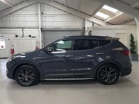 USED 2016 16 HYUNDAI SANTA FE 2.2 CRDi Blue Drive Wiggins Edition SUV 5dr Diesel Auto 4WD Euro 6 (s/s) (7 Seat) (200 ps) 