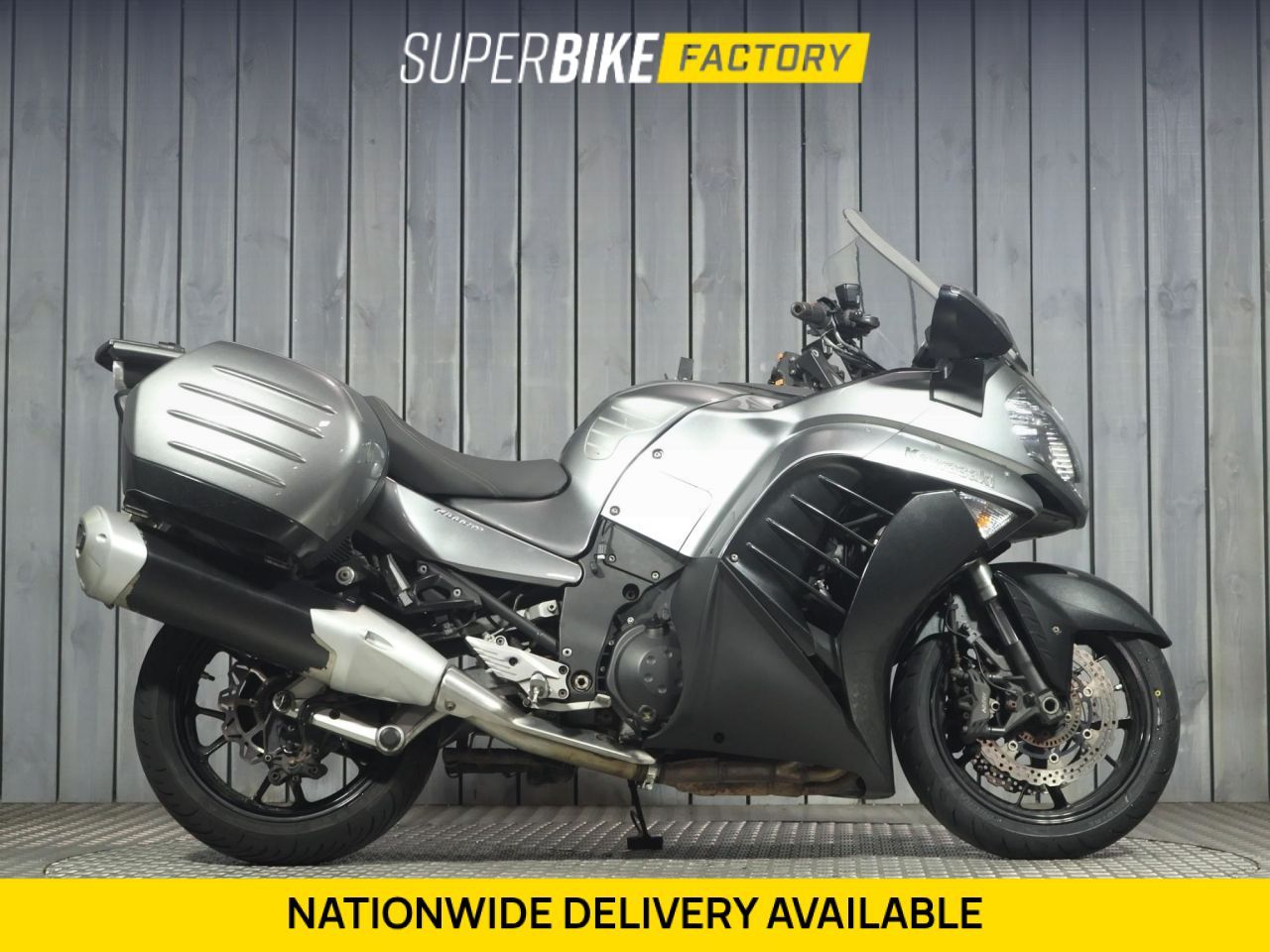 KAWASAKI 1400GTR