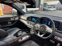 USED 2019 69 MERCEDES-BENZ GLE 2.0 GLE300d AMG Line (Premium Plus) G-Tronic 4MATIC Euro 6 (s/s) 5dr 9 SERVICES