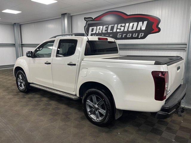 2015 ISUZU D-MAX (2015) - Photo 9