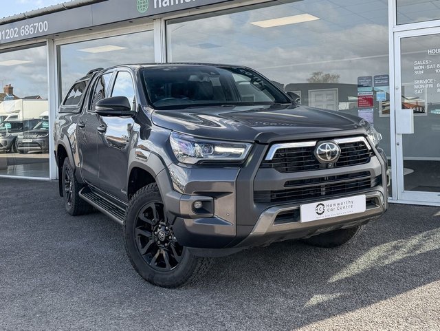 2022 22 Toyota HI-Lux 2.8 D-4D Invincible X Pickup Double Cab 4dr Diesel Auto 4WD Euro 6 (s/s) (204 ps)