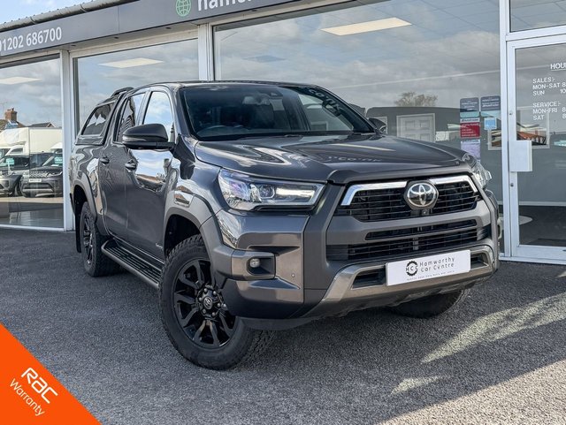 View our Toyota HI-Lux 2.8 D-4D Invincible X Pickup Double Cab 4dr Diesel Auto 4WD Euro 6 (s/s) (204 ps)