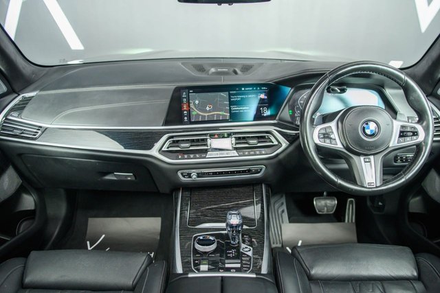 View our BMW X7