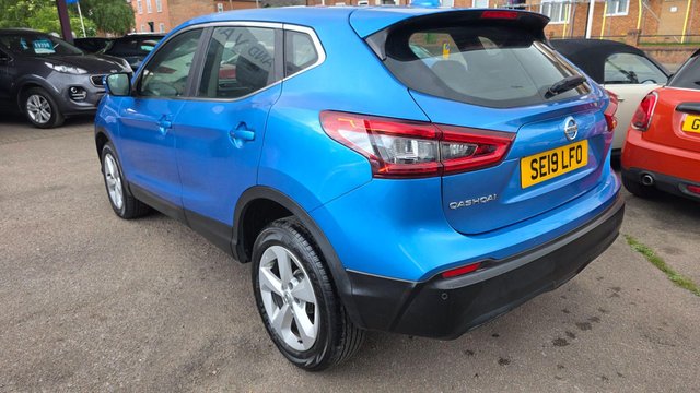 View our NISSAN QASHQAI