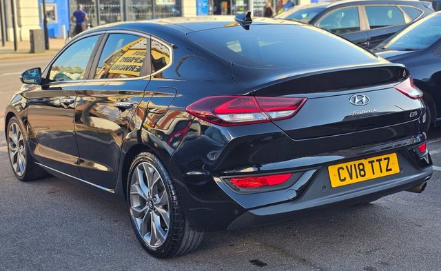 2018 HYUNDAI I30 - Photo 7