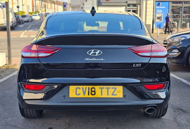 2018 HYUNDAI I30 - Photo 8