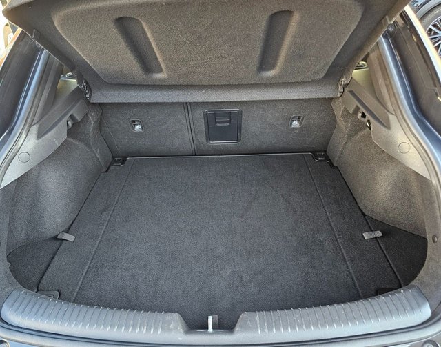 2018 HYUNDAI I30 - Photo 9