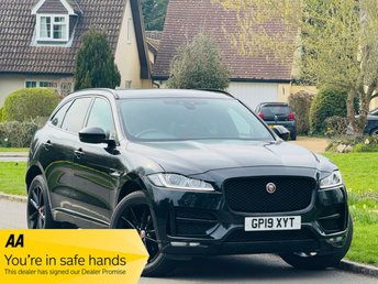 2019 JAGUAR F-PACE