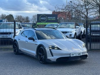 2022 PORSCHE TAYCAN