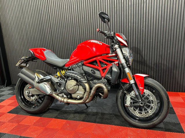 View our DUCATI Monster 821