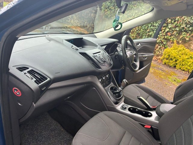 2014 FORD KUGA - Photo 12