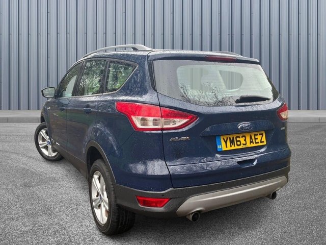 2014 FORD KUGA - Photo 4