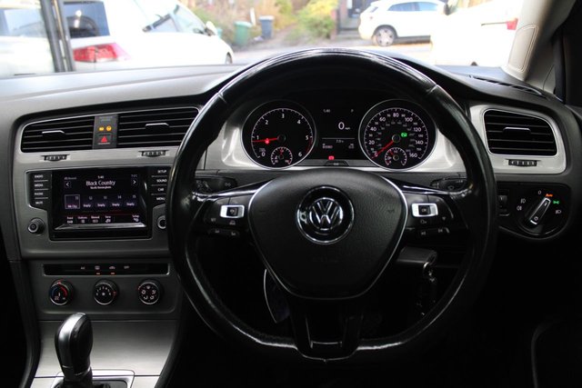 2014 VOLKSWAGEN GOLF - Photo 5