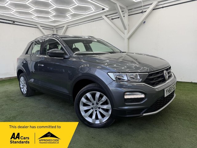 View our VOLKSWAGEN T-ROC