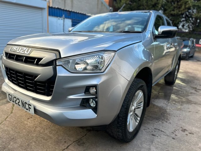 2022 ISUZU D-MAX - Photo 9