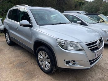 2011 VOLKSWAGEN TIGUAN