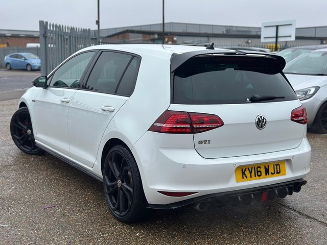 2016 VOLKSWAGEN GOLF - Photo 5