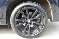 USED 2016 16 BMW X6 3.0 40d M Sport SUV 5dr Diesel Auto xDrive Euro 6 (s/s) (313 ps) 1 Former Keeper | Full BMW Service History | HUD Head Up Display | Electic Sliding Sunroof | 2 Keys | Reversing Camera | Park Assist | Full Black Leather Interior | Heated Seats | Carbon Black | Adaptive M Chasis | Driving Assistant | Privacy Glass | Satellite Navigation | MOT Valid (18/02/2027)