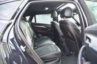 USED 2016 16 BMW X6 3.0 40d M Sport SUV 5dr Diesel Auto xDrive Euro 6 (s/s) (313 ps) 1 Former Keeper | Full BMW Service History | HUD Head Up Display | Electic Sliding Sunroof | 2 Keys | Reversing Camera | Park Assist | Full Black Leather Interior | Heated Seats | Carbon Black | Adaptive M Chasis | Driving Assistant | Privacy Glass | Satellite Navigation | MOT Valid (18/02/2027)