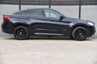 USED 2016 16 BMW X6 3.0 40d M Sport SUV 5dr Diesel Auto xDrive Euro 6 (s/s) (313 ps) 1 Former Keeper | Full BMW Service History | HUD Head Up Display | Electic Sliding Sunroof | 2 Keys | Reversing Camera | Park Assist | Full Black Leather Interior | Heated Seats | Carbon Black | Adaptive M Chasis | Driving Assistant | Privacy Glass | Satellite Navigation | MOT Valid (18/02/2027)
