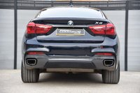 USED 2016 16 BMW X6 3.0 40d M Sport SUV 5dr Diesel Auto xDrive Euro 6 (s/s) (313 ps) 1 Former Keeper | Full BMW Service History | HUD Head Up Display | Electic Sliding Sunroof | 2 Keys | Reversing Camera | Park Assist | Full Black Leather Interior | Heated Seats | Carbon Black | Adaptive M Chasis | Driving Assistant | Privacy Glass | Satellite Navigation | MOT Valid (18/02/2027)