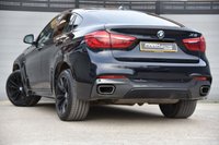 USED 2016 16 BMW X6 3.0 40d M Sport SUV 5dr Diesel Auto xDrive Euro 6 (s/s) (313 ps) 1 Former Keeper | Full BMW Service History | HUD Head Up Display | Electic Sliding Sunroof | 2 Keys | Reversing Camera | Park Assist | Full Black Leather Interior | Heated Seats | Carbon Black | Adaptive M Chasis | Driving Assistant | Privacy Glass | Satellite Navigation | MOT Valid (18/02/2027)