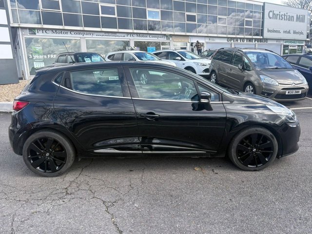 2015 RENAULT CLIO - Photo 2