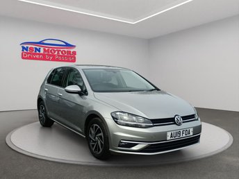 2019 VOLKSWAGEN GOLF