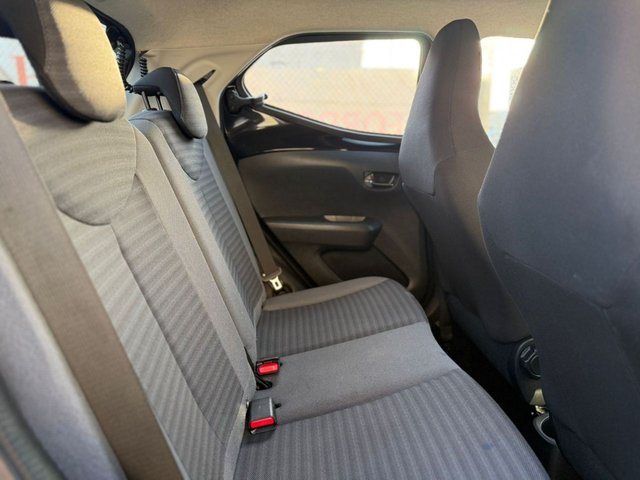 2018 TOYOTA AYGO - Photo 12