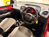 USED 2015 65 TOYOTA AYGO 1.0 VVT-i x-play Hatchback 5dr Petrol Manual Euro 5 Euro 5 (68 ps) 5 TOYOTA SERVICES-&pound;20 TAX-A/C-BLUETOOTH-ELECTRIC WINDOWS-SPOILER