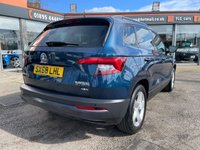 USED 2019 68 SKODA KAROQ 2.0 TDI SE SUV 5dr Diesel Manual 4WD Euro 6 (s/s) (150 ps) APPLE CAR PLAY | PARKING AID