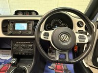 USED 2013 13 VOLKSWAGEN BEETLE 1.4 TSi 60s Cabriolet 2 Door Petrol Manual Euro 5 (160 ps) TWO TONE BLACK & RED LEATHER SEATS