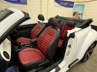 USED 2013 13 VOLKSWAGEN BEETLE 1.4 TSi 60s Cabriolet 2 Door Petrol Manual Euro 5 (160 ps) TWO TONE BLACK & RED LEATHER SEATS