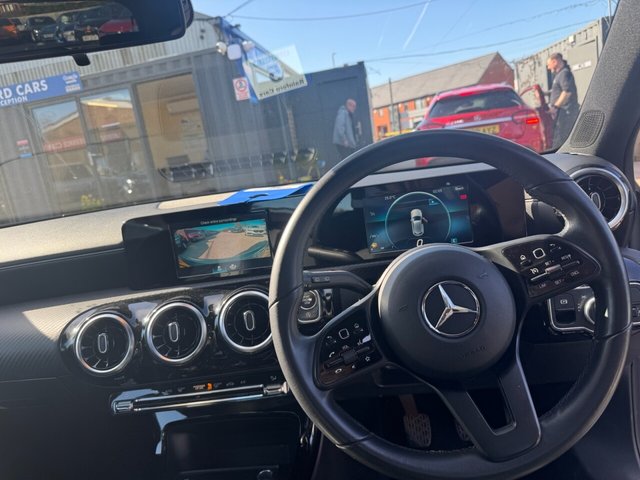 2020 Mercedes-Benz A-CLASS - Photo 8